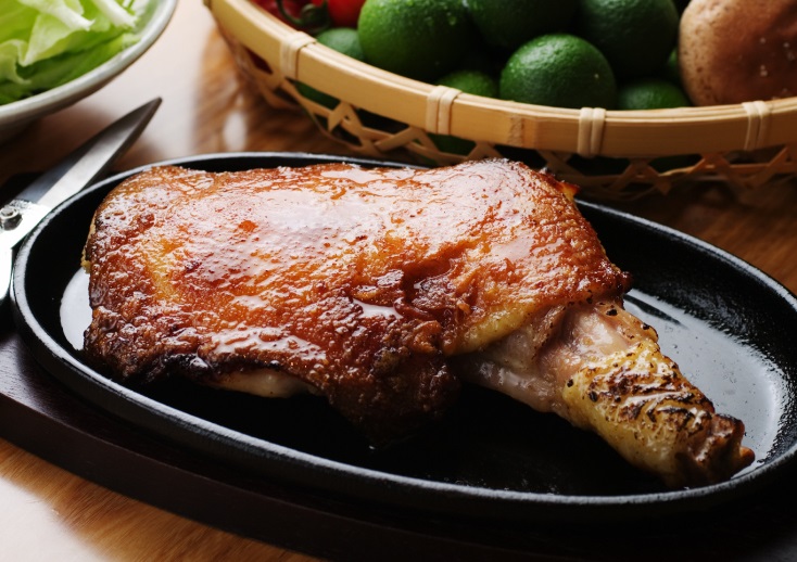 骨付き阿波尾鶏 一鴻 秋田町本店